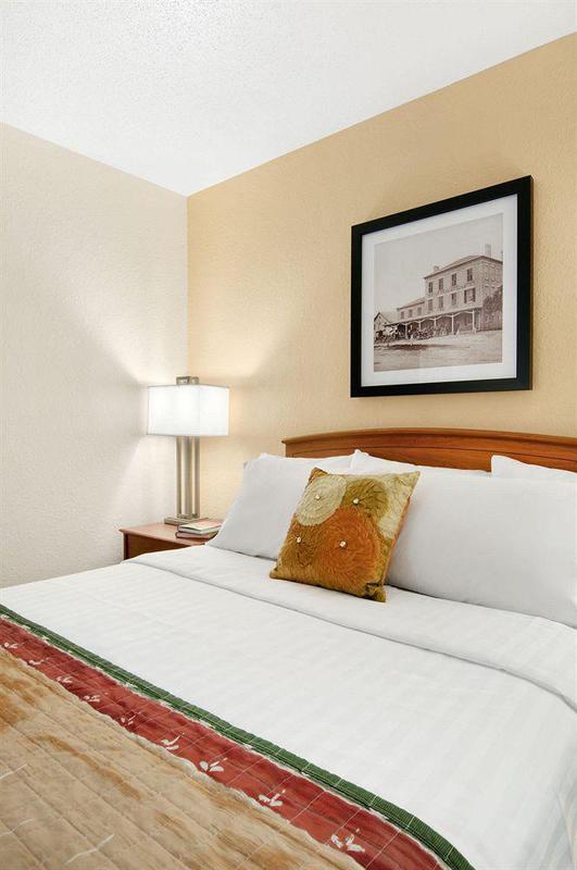 Towneplace Suites By Marriott Detroit Livonia Cameră foto